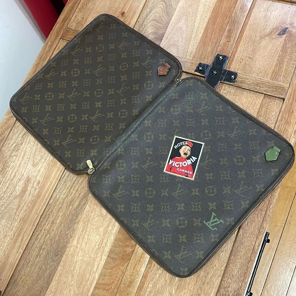 Louis Vuitton Vintage Documents Case.
